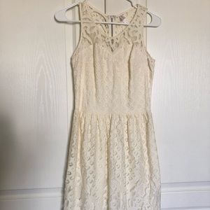 Lace dress